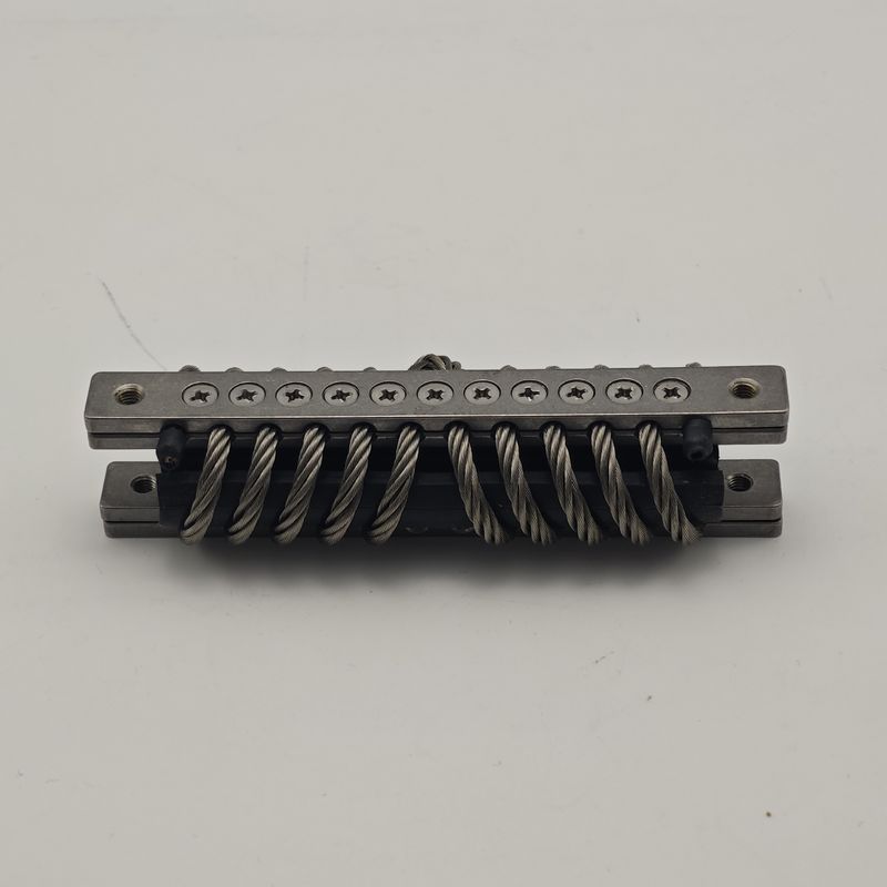 Bộ cách ly rung dây cáp GX-40AN tùy chỉnh với kích thước 113mm*40mm, độ dày 32.5±mm và nhiệt độ làm việc 1000℃-1800℃