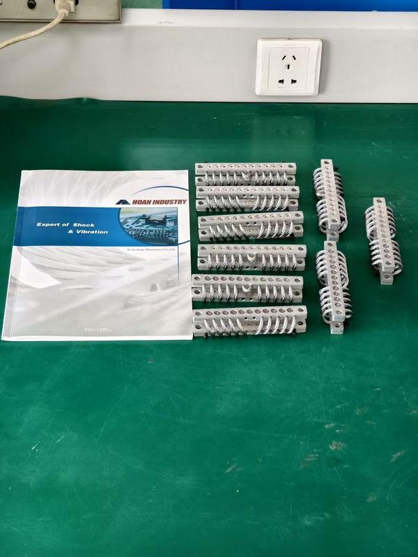 JGX-0480D-24A Máy cô lập rung dây cáp đặc tính dẻo dai và giảm áp tuyệt vời để hấp thụ rung